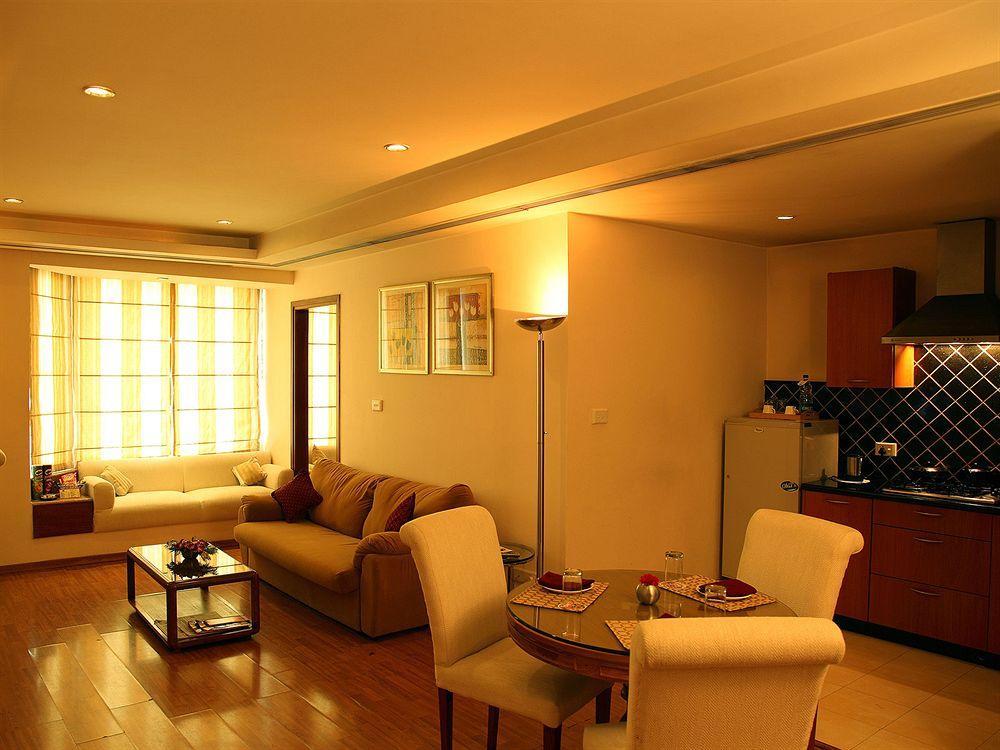 Ohris Banjara Hotel Hyderabad Exterior foto